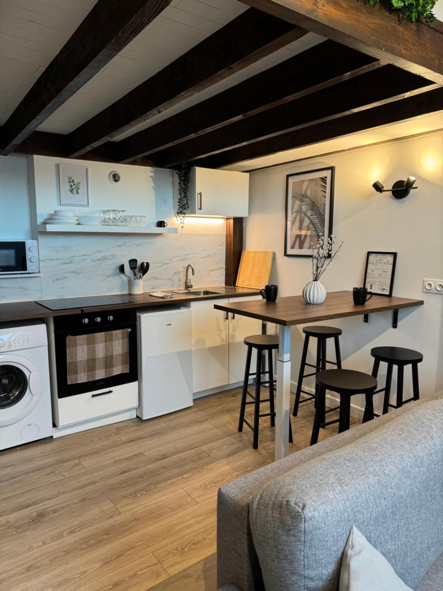 Le Petit Jardin, Proche Gare, Hyper Centre Apartamento Cambrai Exterior foto