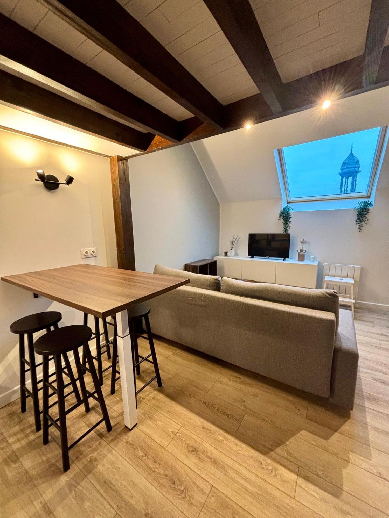 Le Petit Jardin, Proche Gare, Hyper Centre Apartamento Cambrai Exterior foto